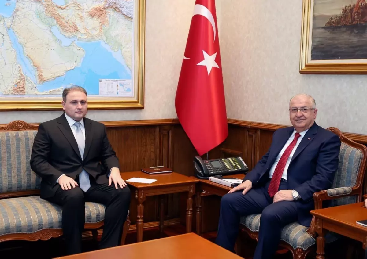 Güler ve Mustafayev Bir Araya Geldi