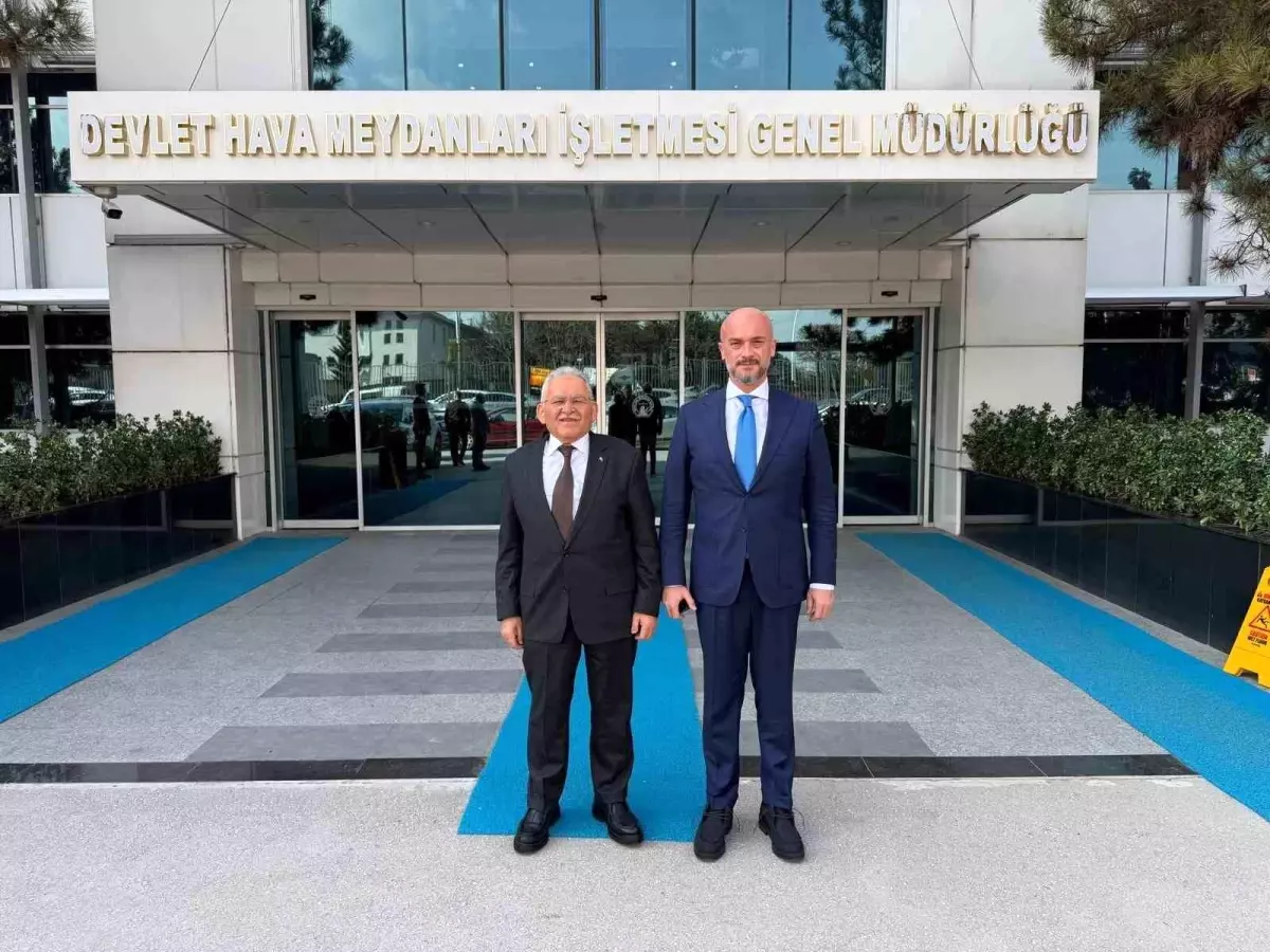 Başkan Büyükkılıç, DHMİ Genel Müdürü Çakmak\'ı ziyaret etti