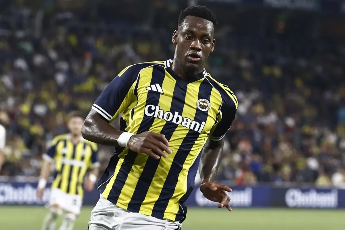 Fenerbahçe\'ye Jhon Duran\'dan sonra ikinci Kolombiyalı