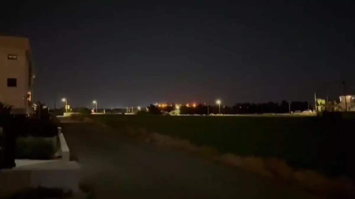 Güney Kıbrıs\'taki İngiliz üssüne İHA saldırısı! Patlama sonrası uçaklar havalandı