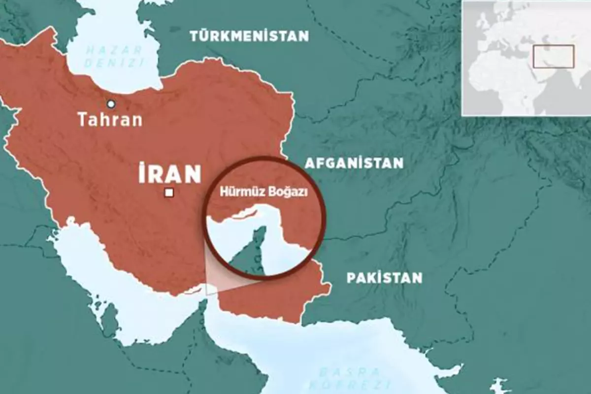 Hürmüz Boğazı\'nda alarm, tanker trafiği durdu, 700\'ü aşkın gemi beklemede