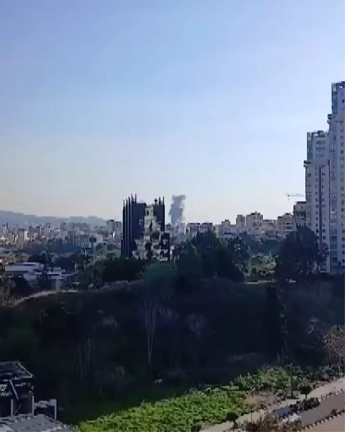 İsrail\'den Beyrut\'a Hava Saldırısı