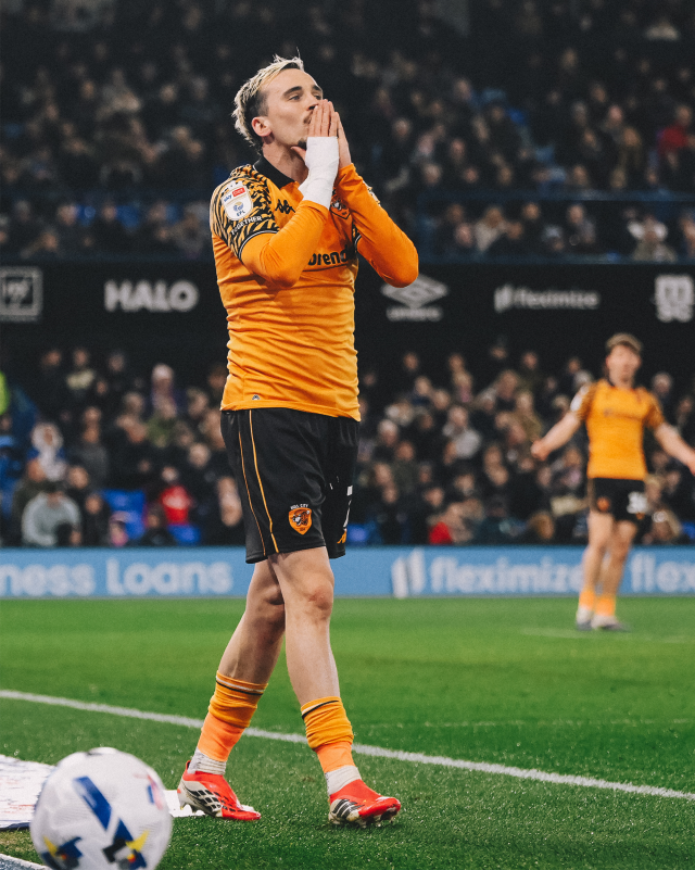 Acun Ilıcalı dün gece aldığı haberle yıkıldı Acun Ilıcalı dün gece aldığı haberle yıkıldı