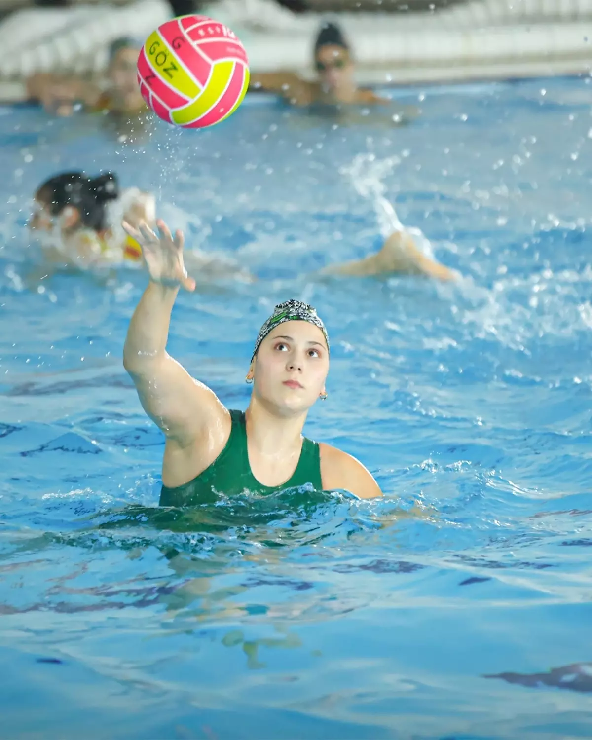 İzmir\'de Avrupa Yüzme Mücadelesi