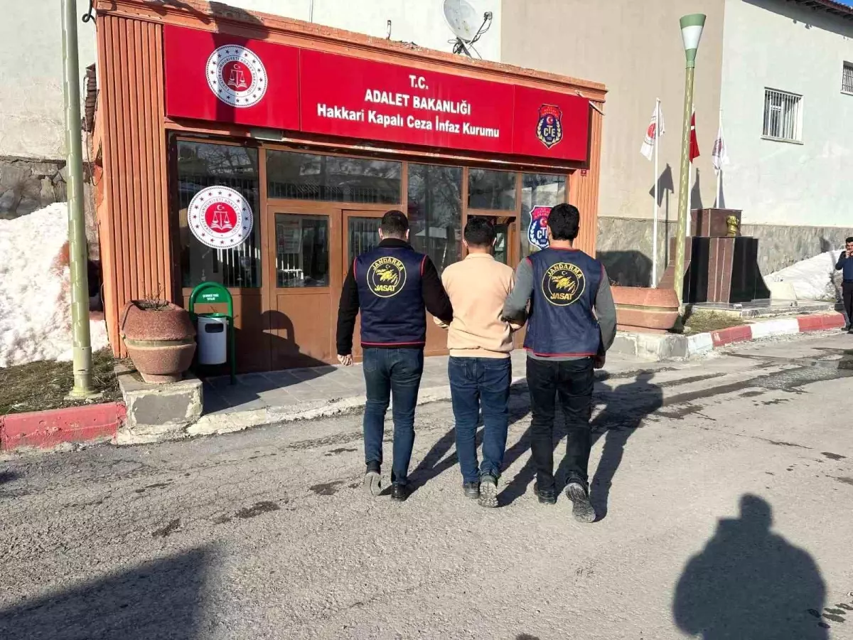 Hakkari\'de 7 Suçlu Yakalandı