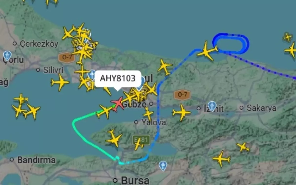 İstanbul\'da Sis Hava Ulaşımını Aksattı