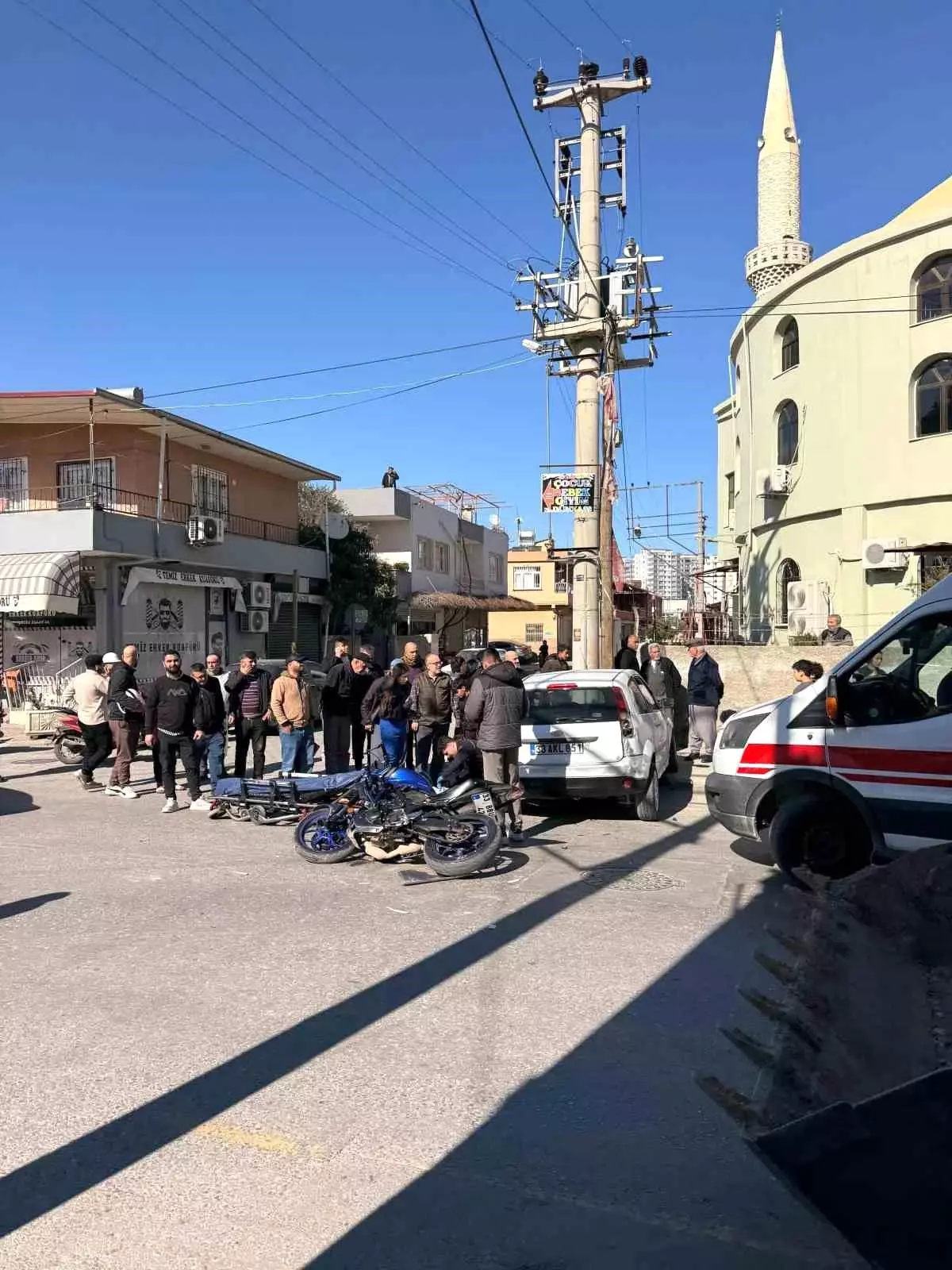 Tarsus\'ta Kaza: İki Yaralı