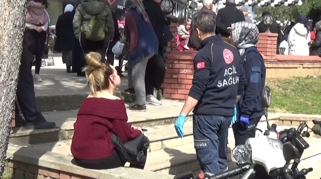 Aydın'da indirim izdihamı: Ezilen ve bayılanlar hastaneye kaldırıldı