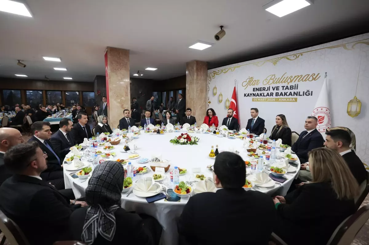 Bakan Bayraktar İftar Programında Buluştu