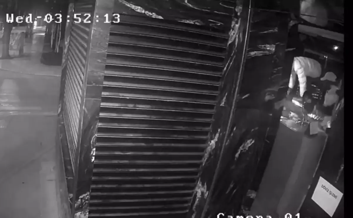 Bilecik\'te Kuyumcu Soygunu Kamerada