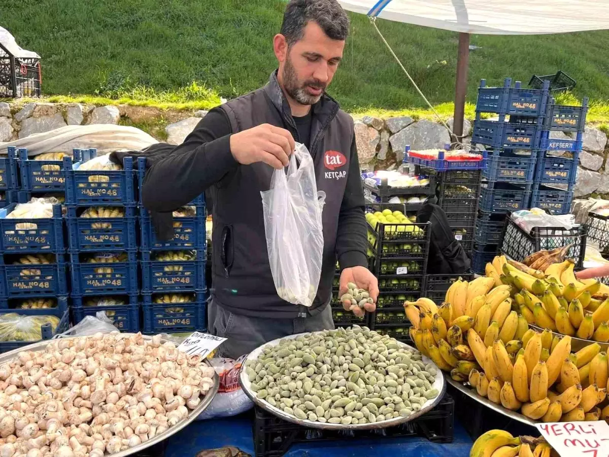 Datça Çağlası Pazarda