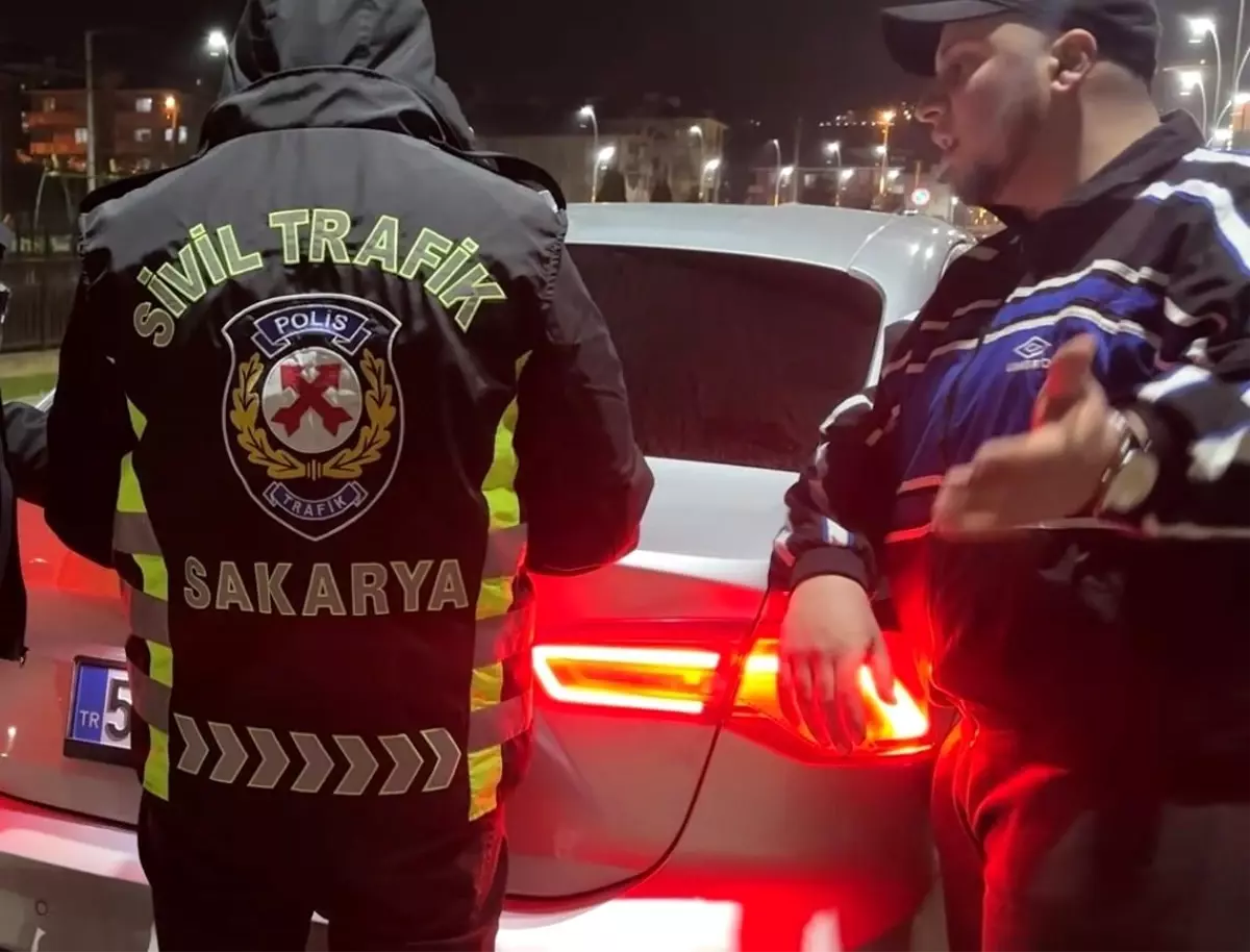 Serdivan\'da Trafik Denetimi, Ceza Yağdı