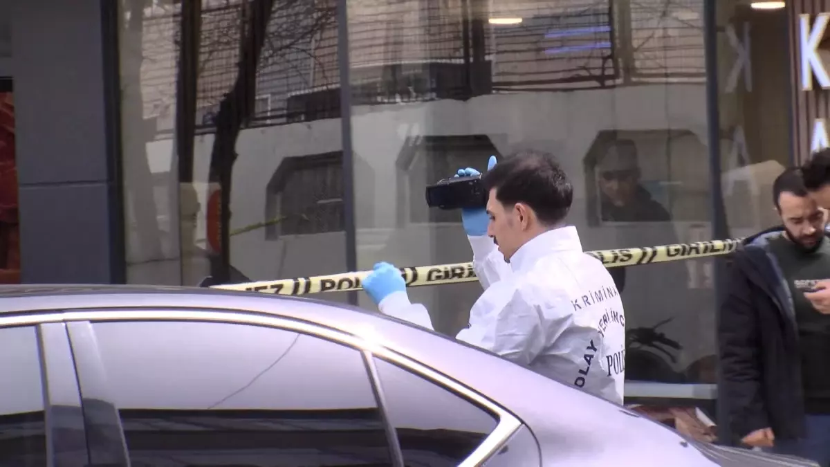 Boşanma Aşamasındaki Kadın Sokakta Vuruldu