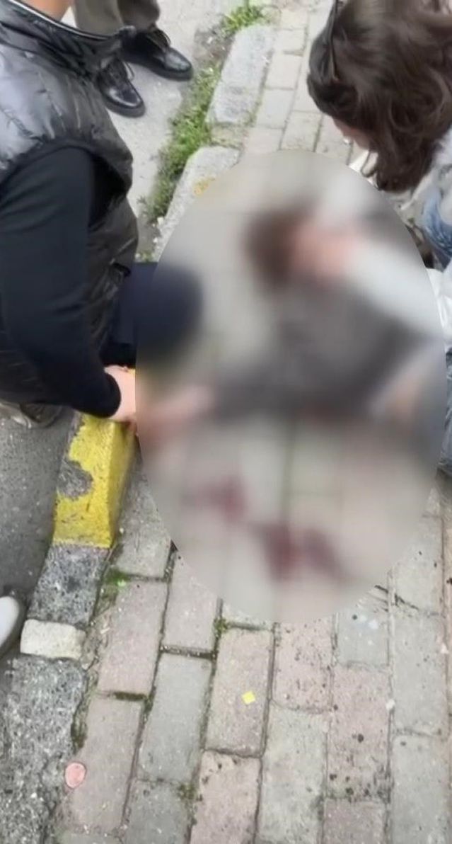 Okul Önünde Silahlı Saldırı: Öğrenci Başından Vuruldu, Şüpheli Kaçtı