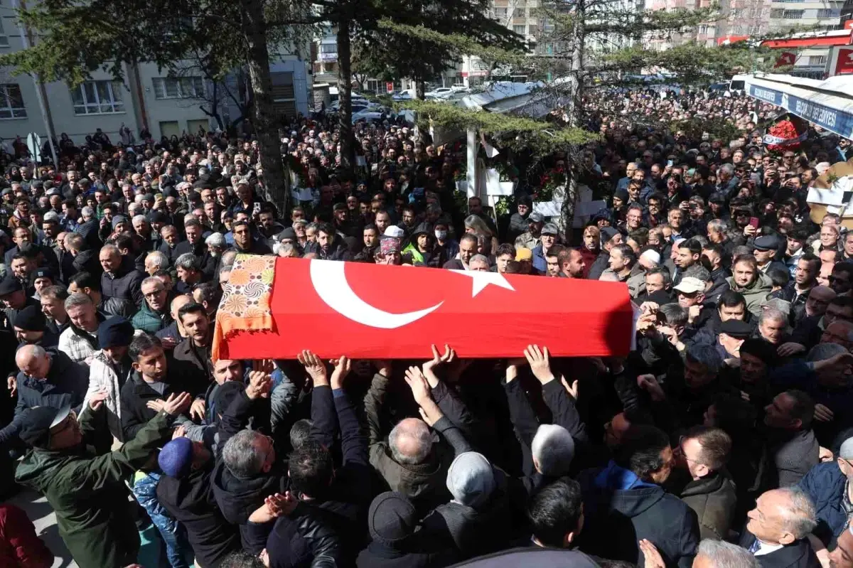 Öğretmene Bıçaklı Saldırı: Hayatını Kaybetti