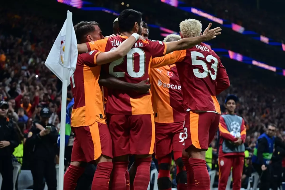 Galatasaray, Beşiktaş\'ı yenerse bu sezon bir ilk yaşanacak