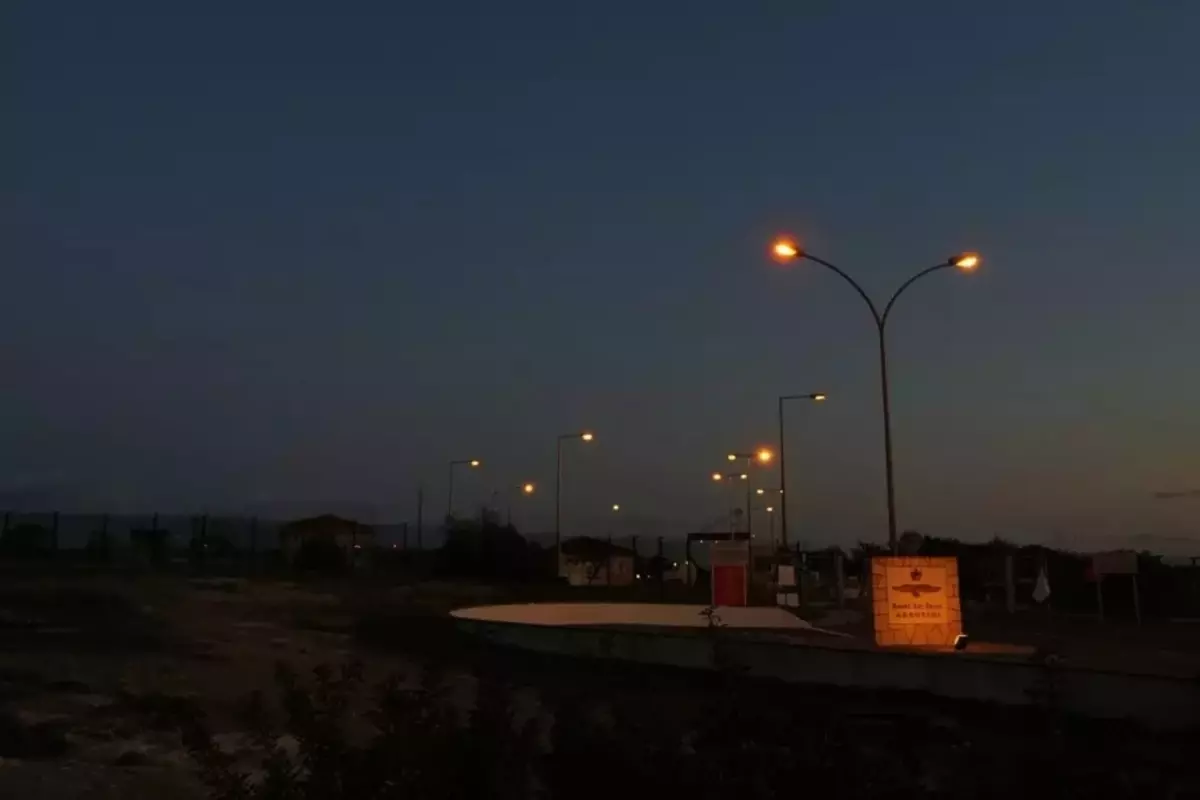 Güney Kıbrıs\'taki İngiliz üssünde güvenlik alarmı! Sirenler çaldı