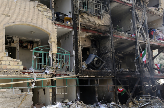 İran'da bilanço ağırlaşıyor: İşte 6 günde hayatını kaybedenlerin sayısı