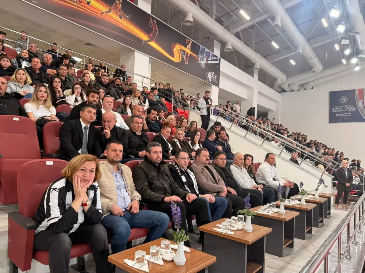 Marmaris\'e Yeni Spor Salonu