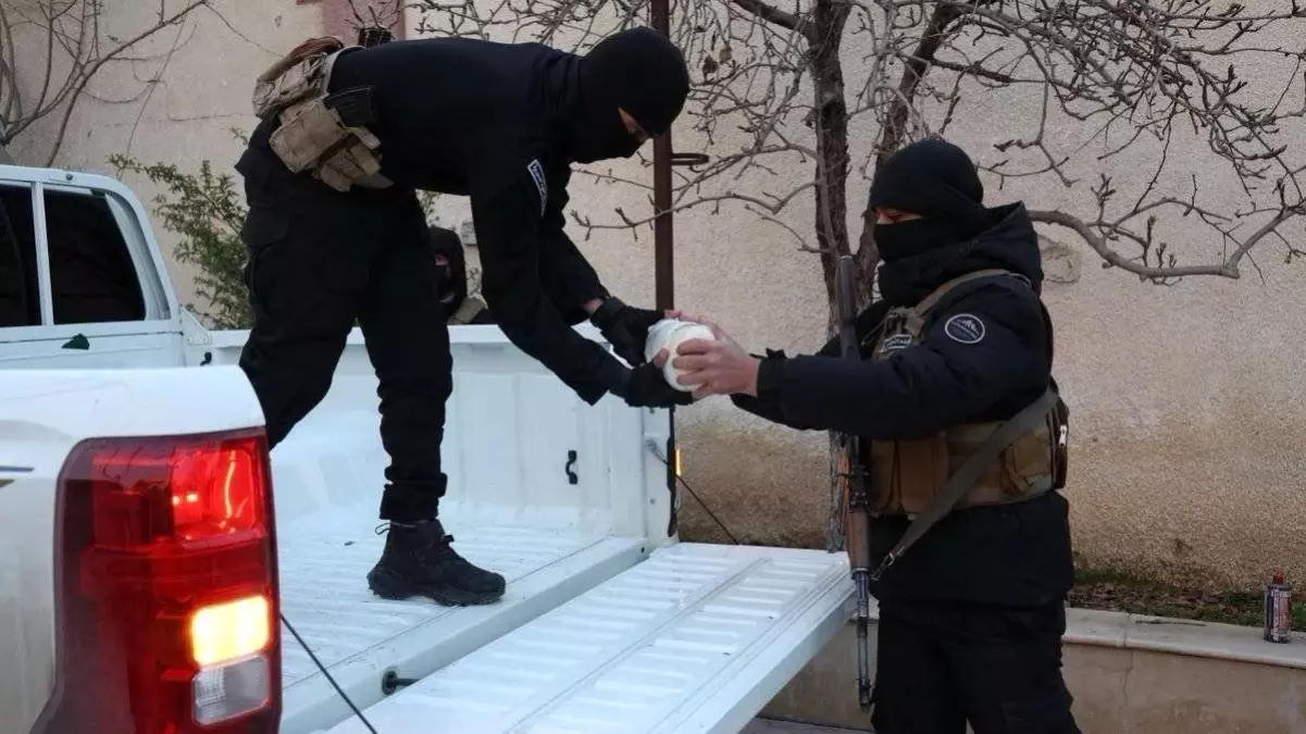 MİT\'ten Şam\'da DEAŞ\'a Operasyon: 3 Terörist Yakalandı