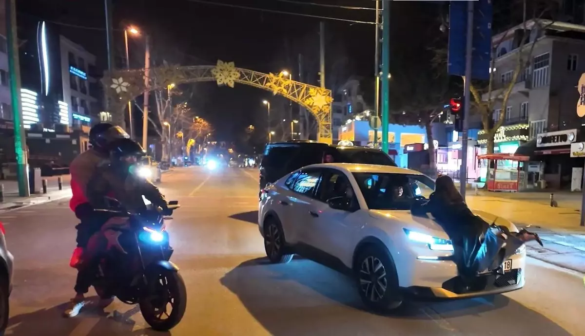 Caddebostan\'da Alkollü Yolcu Krizi