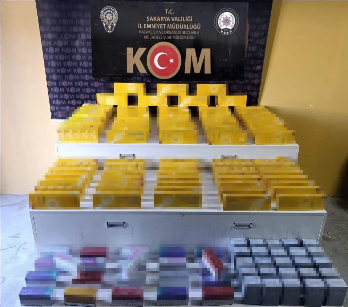 Sakarya\'da Kaçak Sigara Operasyonu