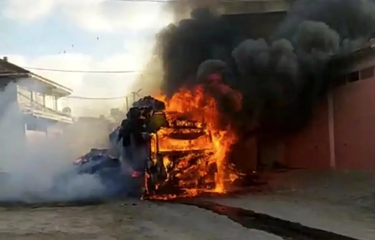 Hayrabolu\'da Tır Yangını