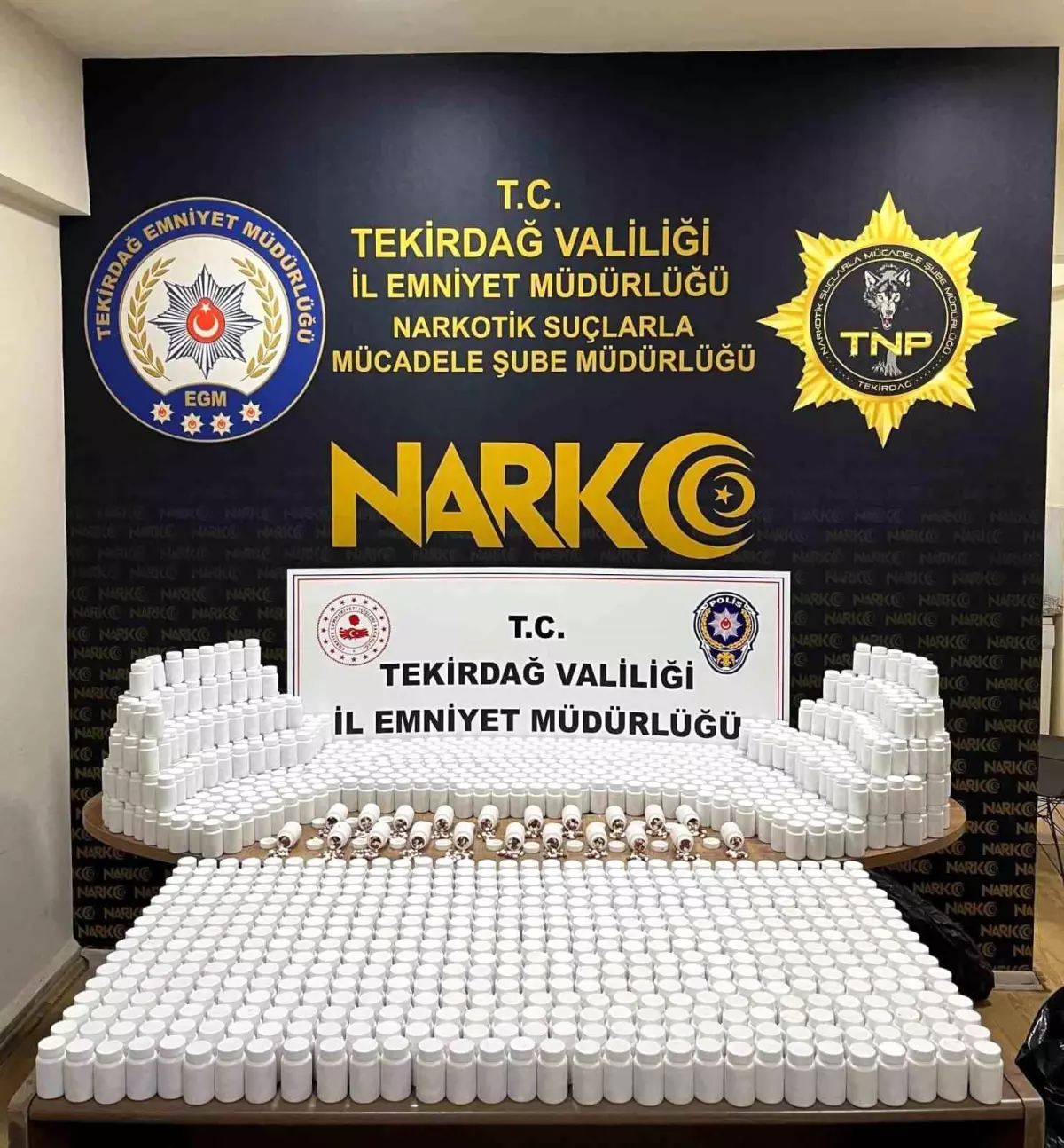 Tekirdağ\'da Narkotik Operasyonu: 81 Bin Sentetik Ecza Ele Geçirildi