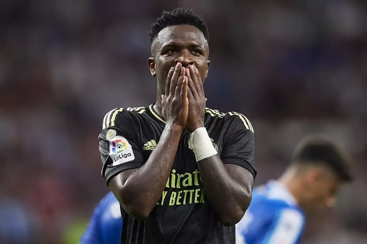 Vinicius Junior\'dan Real Madrid\'e rest