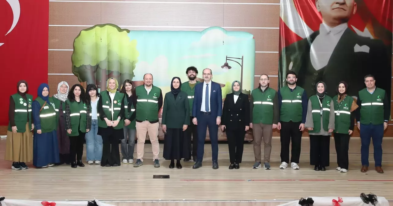 Yeşilay\'dan Bağımlılığa Karşı İlk Ders