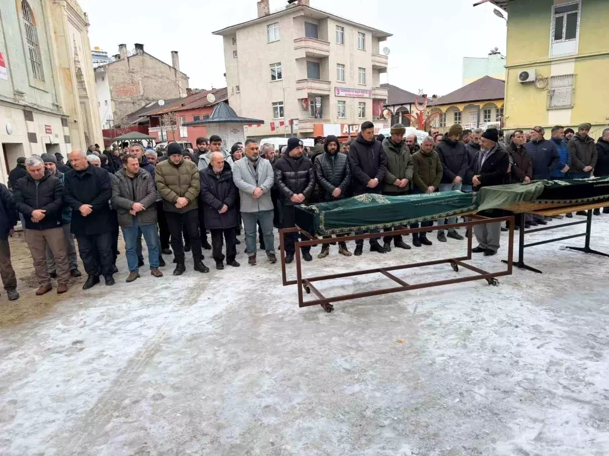 50 yıllık hayat arkadaşlığı aynı gün son buldu