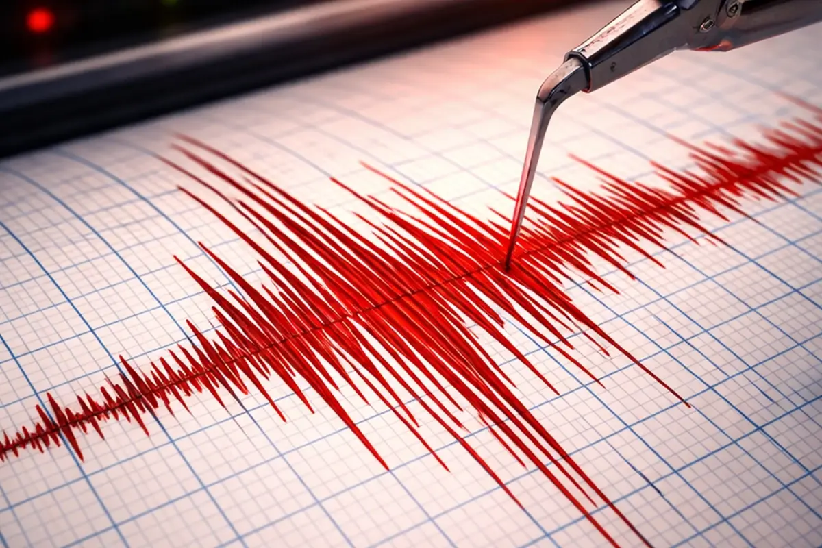 Antalya\'da korkutan deprem