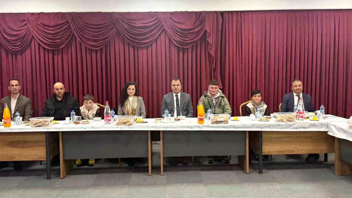 Bayburt\'ta İftar Sevinci
