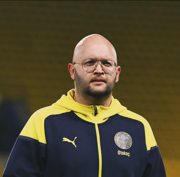 Bahis oynayan Galatasaray kulüp doktoru ve Fenerbahçe tercümanına büyük şok