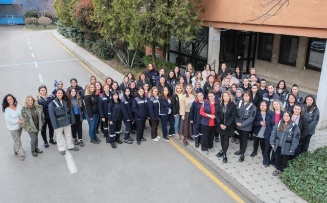 ERKUNT'TA CAM TAVAN YOK, GÜÇLÜ KADINLAR VAR