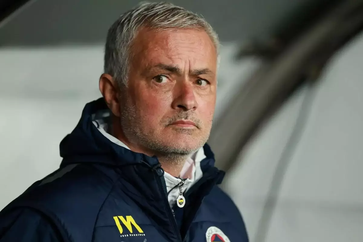 Fenerbahçe ile Mourinho karşı karşıya 
