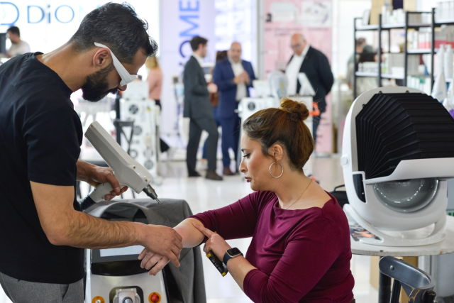 GÜZELLİK SEKTÖRÜNDE DÜNYADA İLK UYGULAMALAR TÜRKİYE'DE