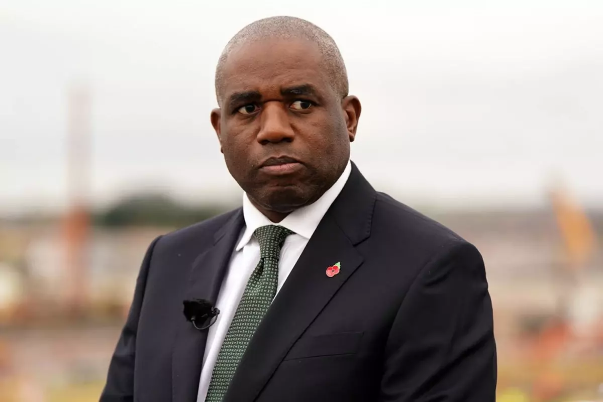 İngiltere Başbakan Yardımcısı Lammy\'e göre, ülkesinin İran\'ın füze üslerini vurması "hukuken yasal"