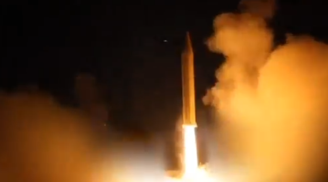 İran bu füzeyi ilk kez kullandı! 1.500 kilogram patlayıcı taşıyor