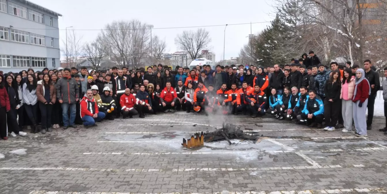 Deprem Haftası\'nda Tatbikat
