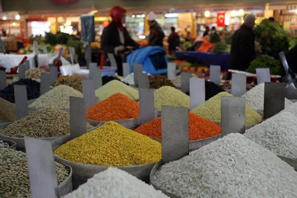 Küresel gıda fiyatlarında 5 ay sonra ilk artış