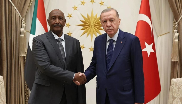 Sudan da savaşta tarafını seçti