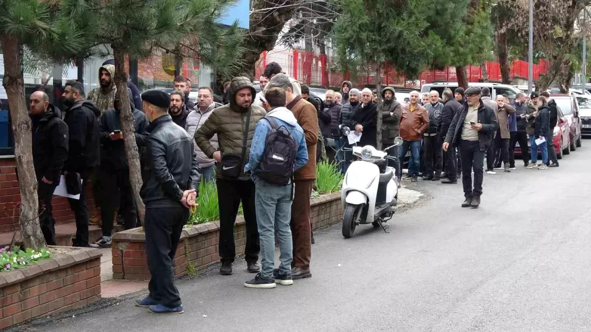 Trabzon\'da APP Plaka Kuyruğu