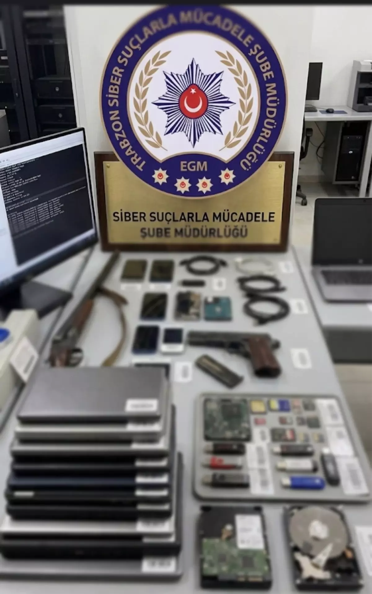 Trabzon\'da Yasa Dışı Bahis Operasyonu: 4 Tutuklama