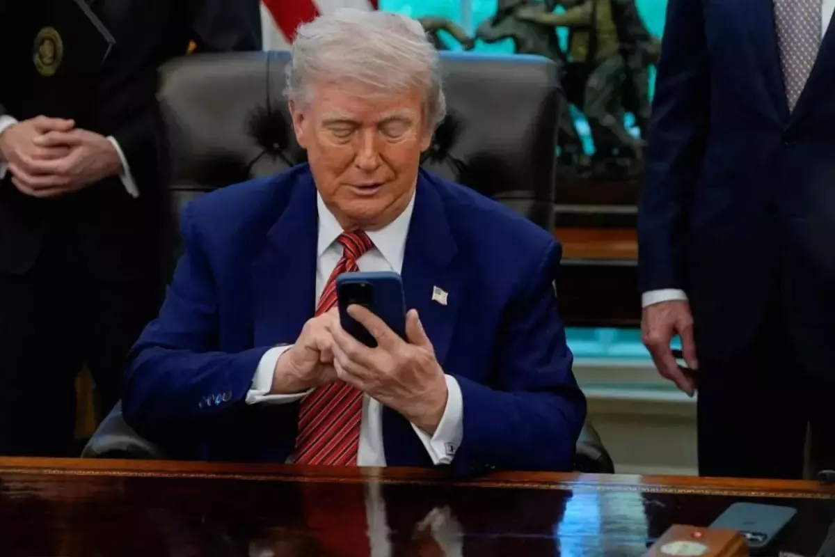 ABD\'de \'\'İran\'a saldırıların rejimi devirmeye yetmeyeceğine\'\' yönelik istihbarat raporu hazırlandığı öne sürüldü