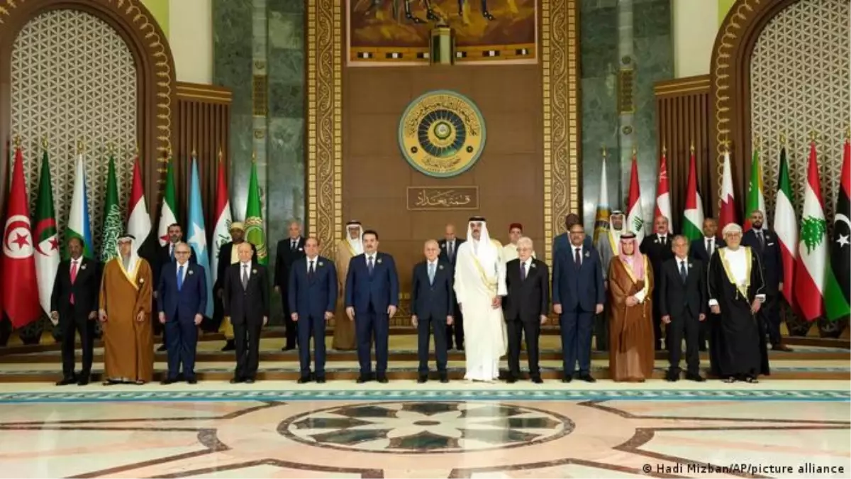 Arap Birliği, İran Saldırılarını Görüşmek Üzere Toplanıyor