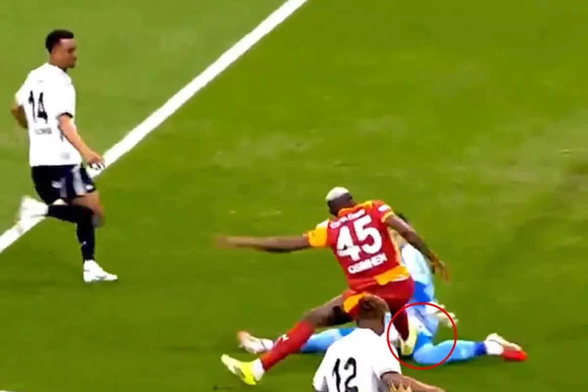 Beşiktaş\'tan Osimhen için kırmızı kart itirazı