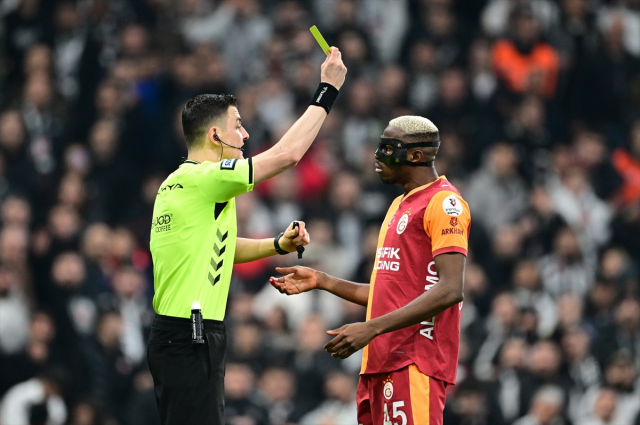 Derbiyi izleyenler TFF'ye ateş püskürdü