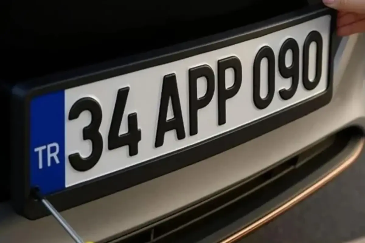 Emniyet, APP plaka krizine el attı! 140 bin lira ceza yememek için bunlara dikkat