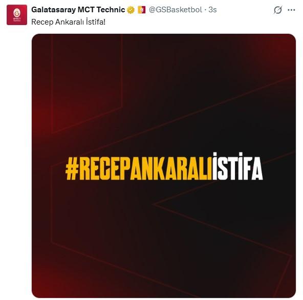 Galatasaray'dan maç sırasında istifa çağrısı